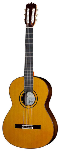 Guitare classique Ramirez Sencillo Cedar | Test, Avis & Comparatif