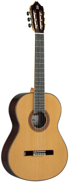 Guitare classique Alhambra 8P w/Case | Test, Avis & Comparatif