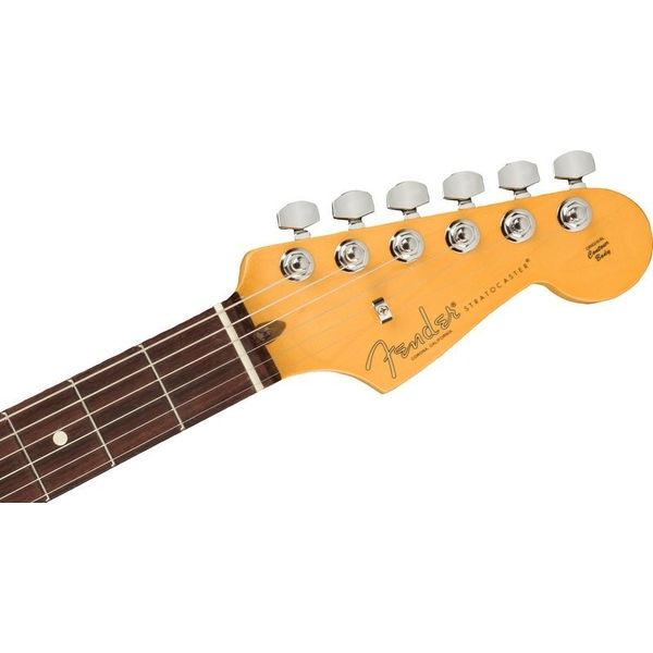 Guitare électrique Fender AM Pro II Strat HSS OWT - Test, Avis