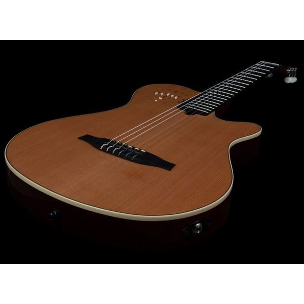 La guitare électrique Godin Multiac Grand Concert Deluxe / Avis & Test