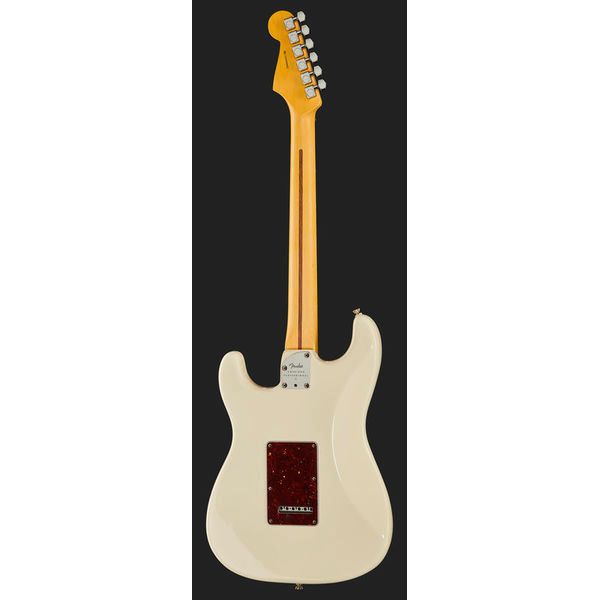 Fender AM Pro II Strat OWT (Guitare électrique) / Test & Avis