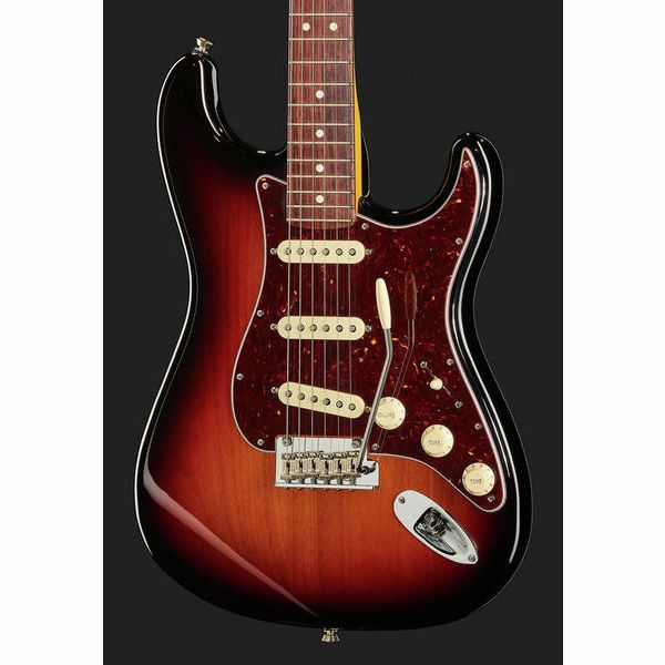 Fender AM Pro II Strat 3TSB (Guitare électrique) - Test, Avis et Comparatif