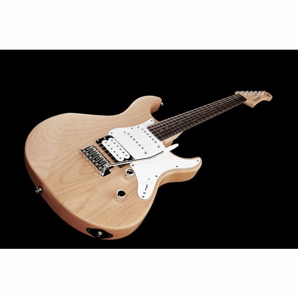 Yamaha Pacifica 112V YNS RL (Guitare électrique) , Test & Avis