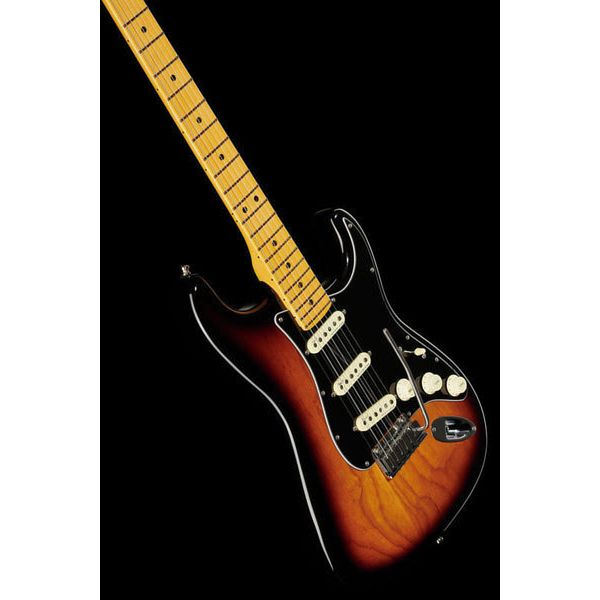 Fender AM Ultra Luxe Strat MN 2CS (Guitare électrique) / Test, Avis et Comparatif