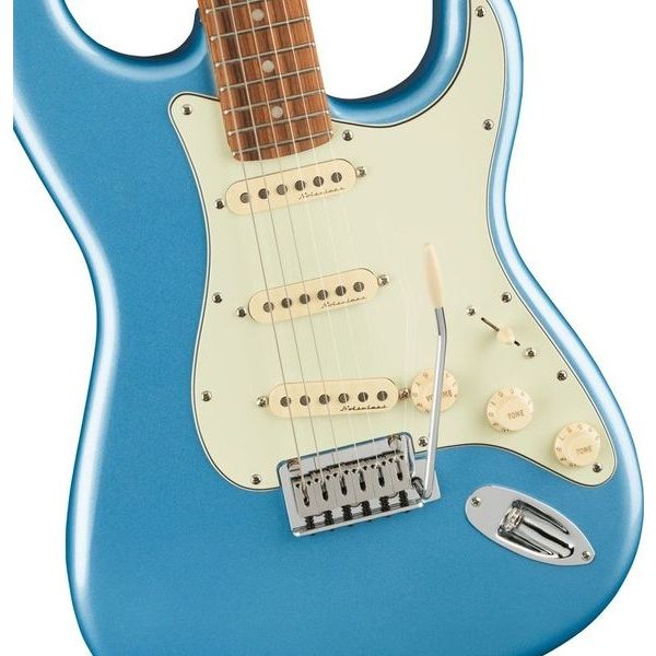 La guitare électrique Fender Player Plus Strat Opal Spark Test, Avis & Comparatif