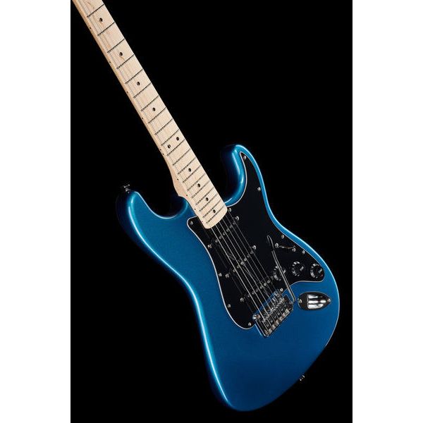 La guitare électrique Squier Affinity Strat MN LPB , Test & Avis