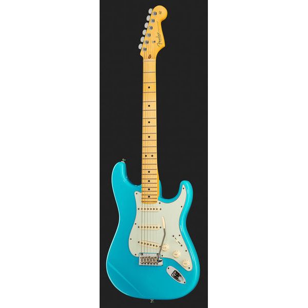 La guitare électrique Fender AM Pro II Strat MN MBL Avis et Test