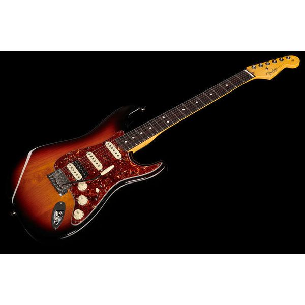 Fender AM Pro II Strat HSS RW 3TSB (Guitare électrique) , Test, Avis, Comparatif