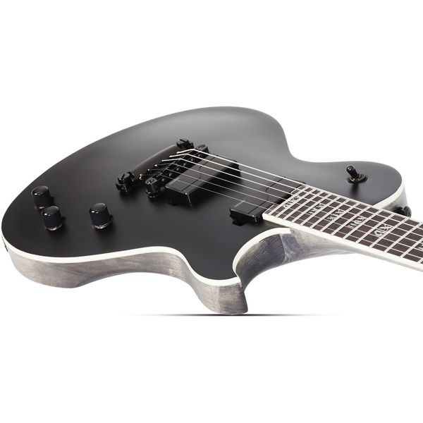 La guitare électrique Schecter Solo-II SLS Elite Evil Twin / Avis et Test