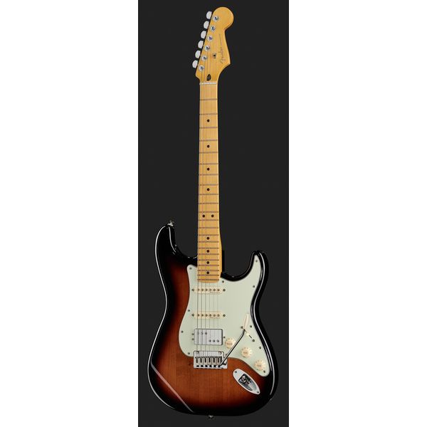 Fender Player Plus Strat HSS MN 3CSB (Guitare électrique) Test et Avis