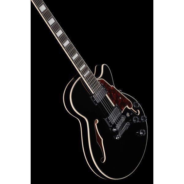 La guitare électrique DAngelico Premier SS Black Flake : Test, Avis