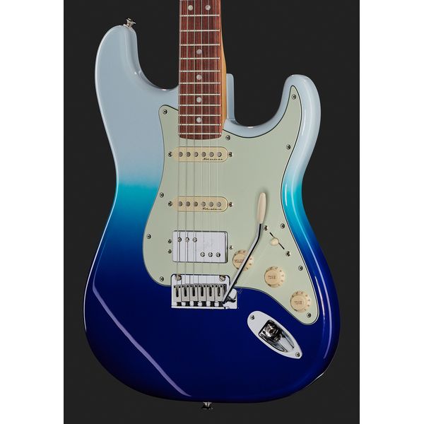 Guitare électrique Fender Player Plus Strat HSS BLB - Avis, Test