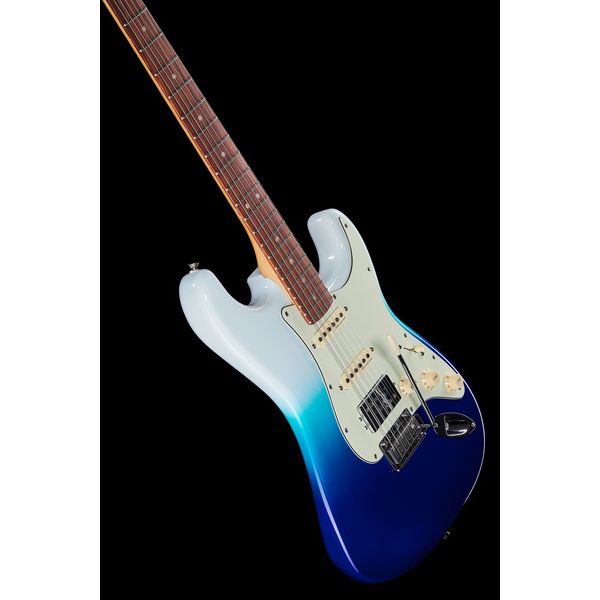 Guitare électrique Fender Player Plus Strat HSS BLB - Avis, Test