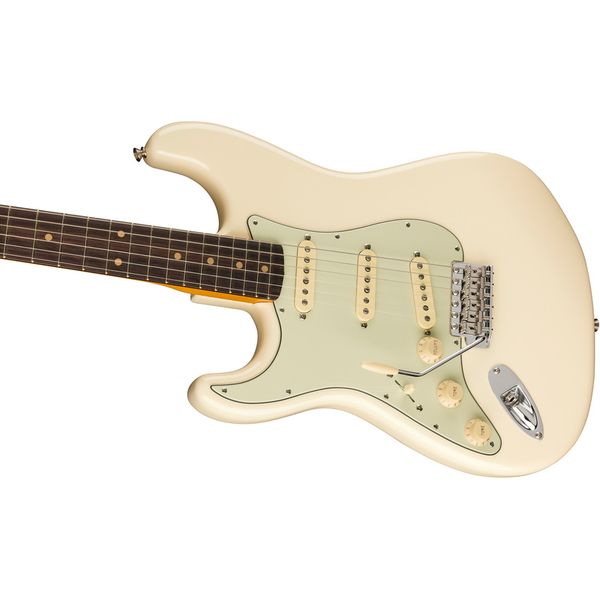 La guitare électrique Fender AV II 61 STRAT LH RW OWT , Test, Avis