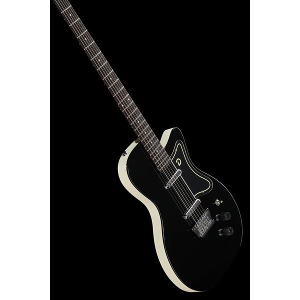 La guitare électrique Danelectro 56 Baritone Black : Avis & Test