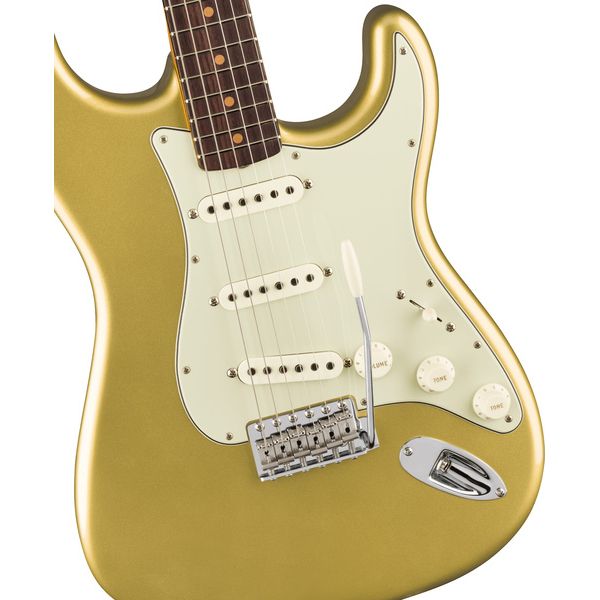 Guitare électrique Fender Johnny A. Strat RW LGM Test, Avis