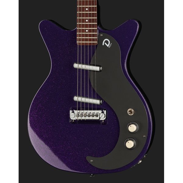 Guitare électrique Danelectro Blackout 59 Purple Metal Flake Test & Avis