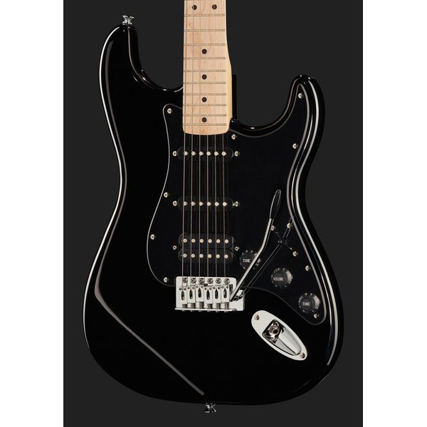 Squier Sonic Strat HSS Black (Guitare électrique) - Avis et Test