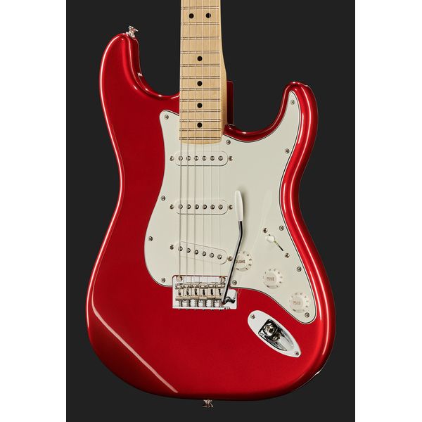 Fender Player Series Strat MN CAR (Guitare électrique) , Test, Avis et Comparatif