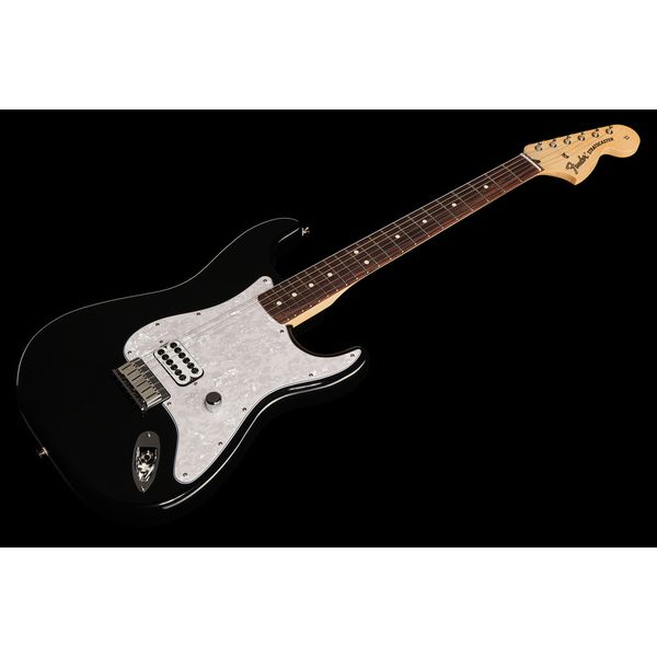 Fender LTD Tom Delonge Strat BK (Guitare électrique) / Avis et Test