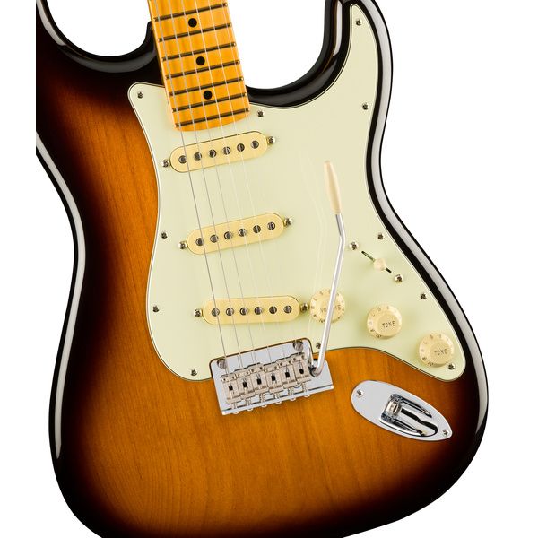 Fender Anniv. AM Pro II Strat MN 2TS (Guitare électrique) - Test, Avis