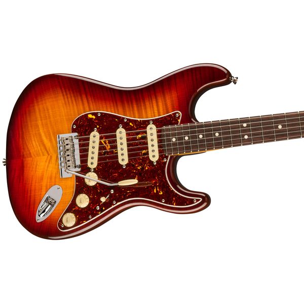 Fender Anniv. AM Pro II Strat RW CM (Guitare électrique) , Test, Avis