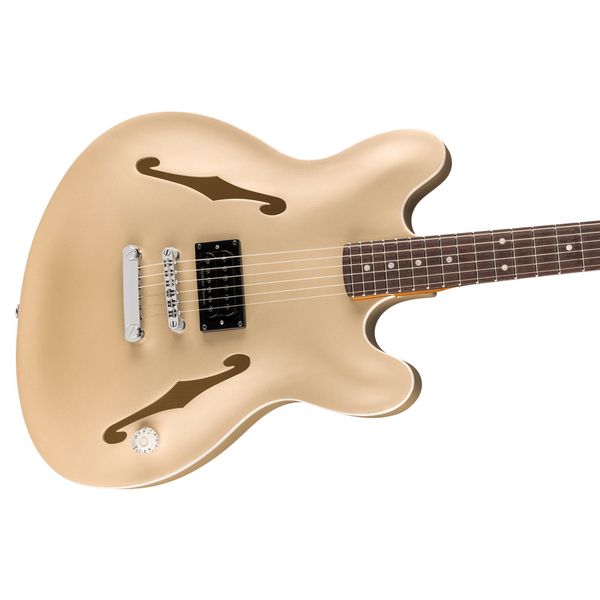 Fender Tom Delonge Starcaster SLG RF (Guitare électrique) / Test et Avis