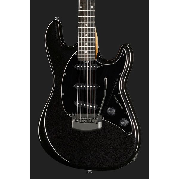 La guitare électrique Music Man Cutlass HT Midnight Rider Avis & Test