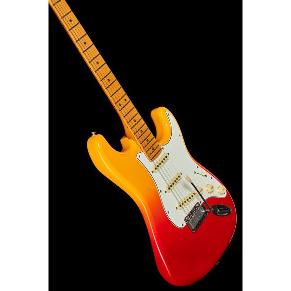 La guitare électrique Fender Player Plus Strat MN TQS , Test et Avis