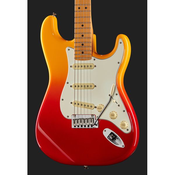 La guitare électrique Fender Player Plus Strat MN TQS , Test et Avis