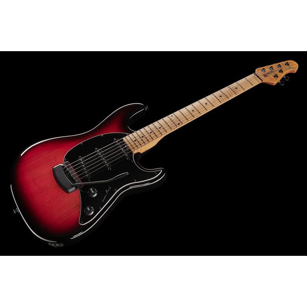 La guitare électrique Music Man Cutlass HT Raspberry Burst : Avis, Test