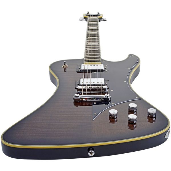 La guitare électrique Hagstrom Fantomen Cosmic Black Burst - Avis et Test