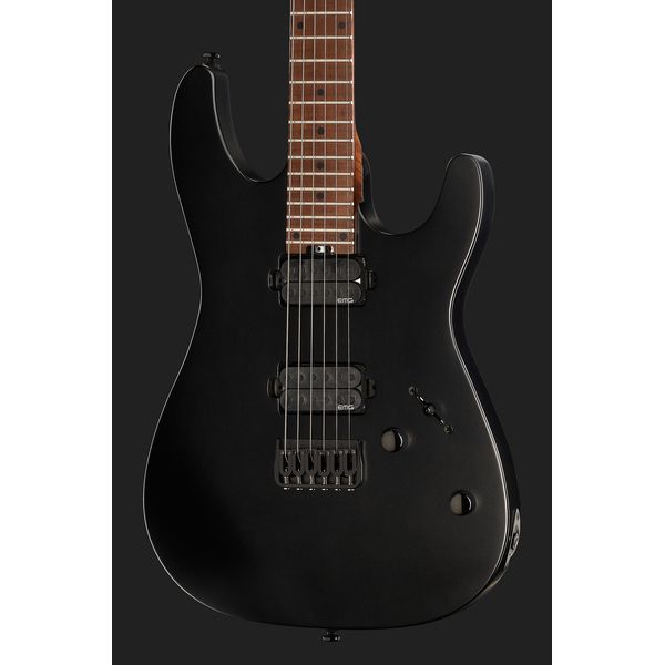 La guitare électrique Harley Benton Fusion-III EMG HT Roasted SBK / Test, Avis & Comparatif