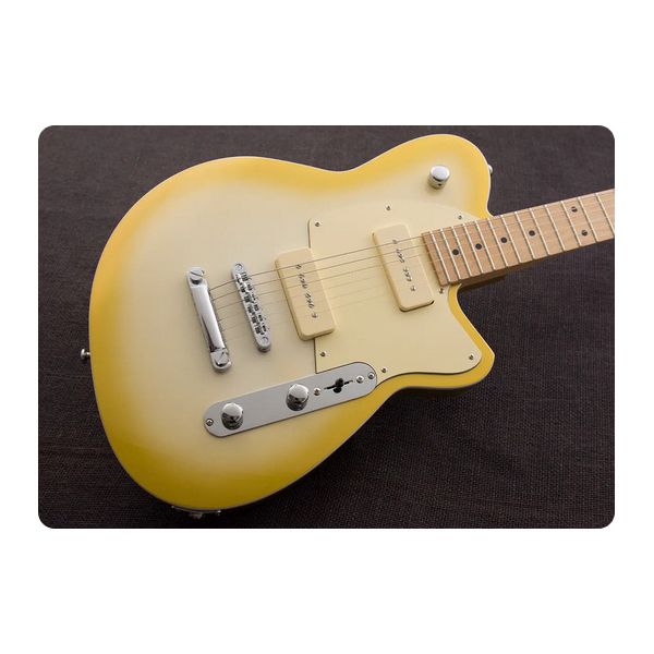 Guitare électrique Reverend Charger 290 Venetian Pearl Test, Avis