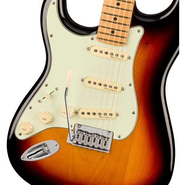 Fender Player Plus Strat LH MN 3TSB (Guitare électrique) / Test et Avis