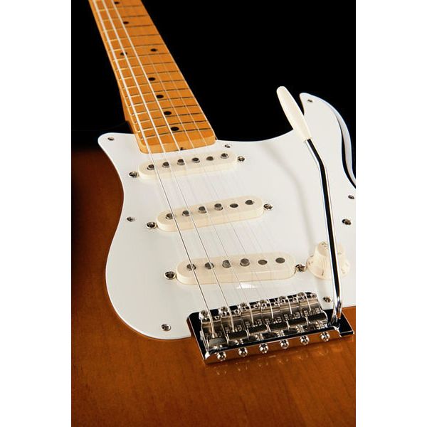 La guitare électrique Fender Eric Johnson Strat 2TS , Avis et Test