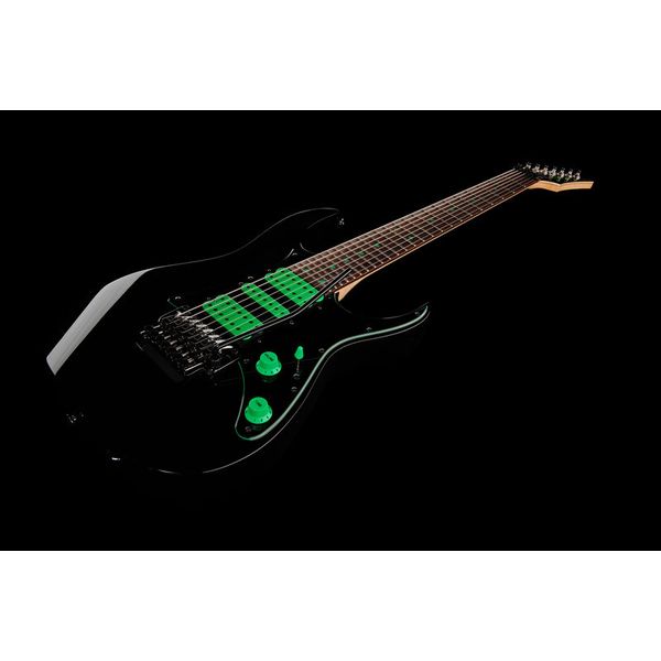 Guitare électrique Ibanez UV70P-BK : Test, Avis & Comparatif