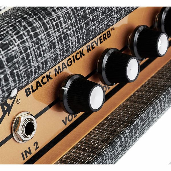 Avis sur Supro 1696RTH Black Magick Rev Head - Test ampli guitare