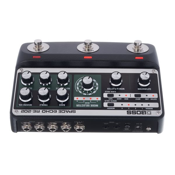 Avis sur Boss RE-202 Space Echo Delay/Reverb - Test pédale d'effet