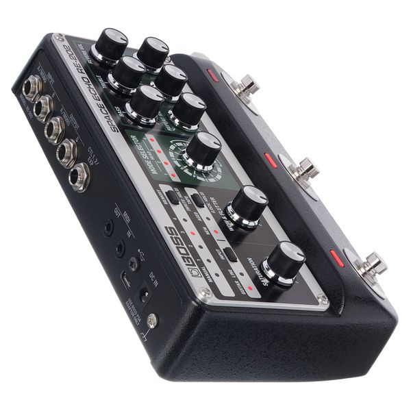 Avis sur Boss RE-202 Space Echo Delay/Reverb - Test pédale d'effet