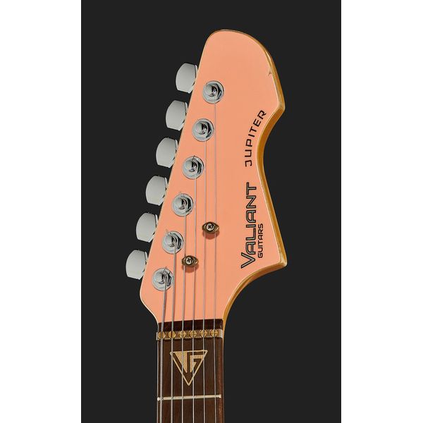 Avis sur Valiant Guitars Jupiter Mola Pink aged - Test guitare électrique