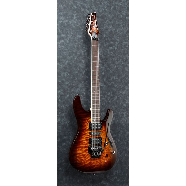 Avis guitare électrique Ibanez S670QM-DEB