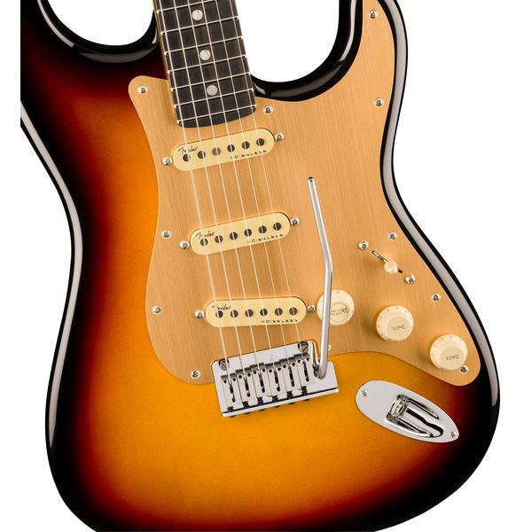 Avis guitare électrique Fender Am Ultra II Strat EB UBST