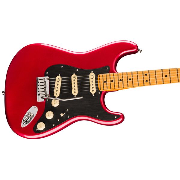 La guitare électrique Fender Am Ultra II Strat MN SRD : Notre avis