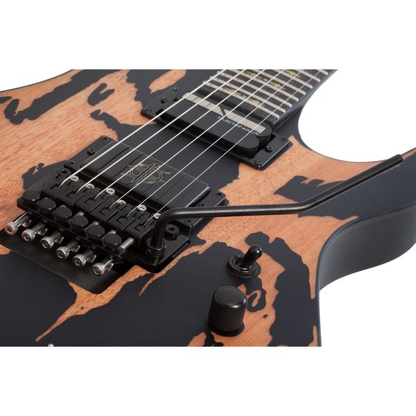 Avis sur Schecter Synyster Gates Custom-S SBL - Test guitare électrique