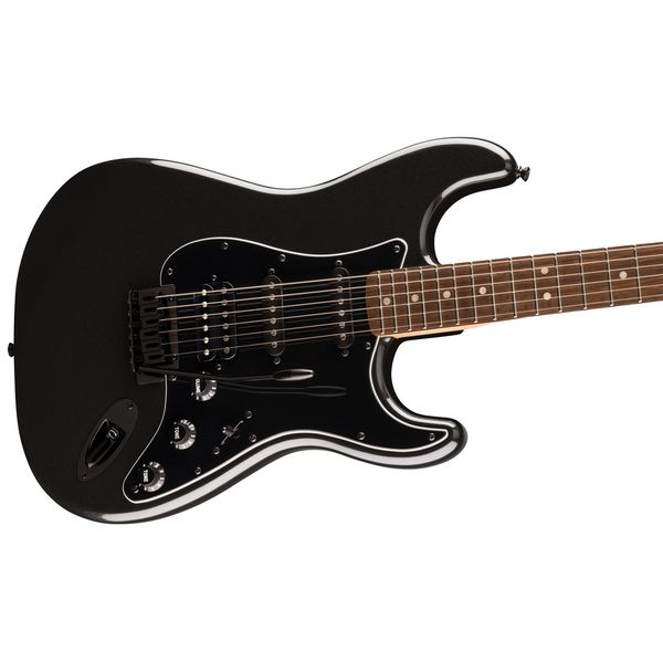 Squier Affinity Strat HSS LR MH MBK - Avis sur cette guitare électrique