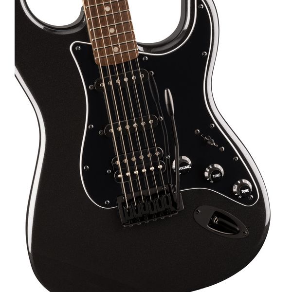 Squier Affinity Strat HSS LR MH MBK - Avis sur cette guitare électrique