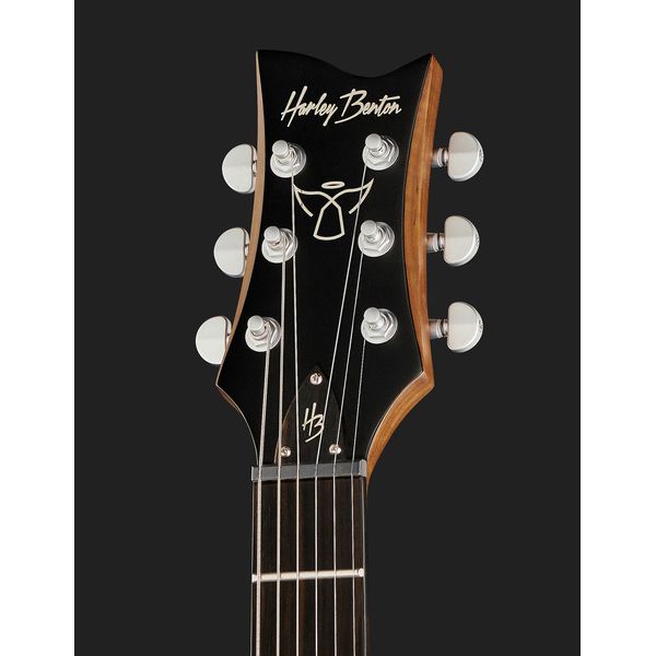 La guitare électrique Harley Benton Agufish STD Signature BK : Notre avis