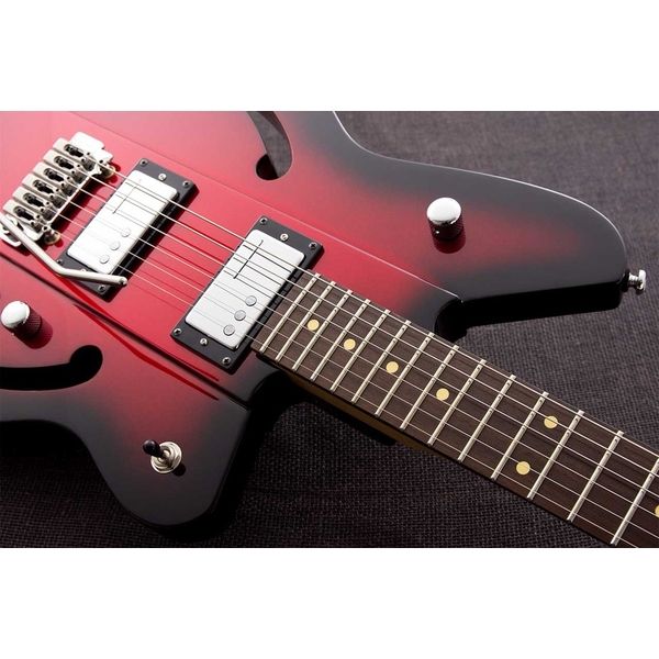 Avis guitare électrique Reverend Airsonic W Metallic Red Burst