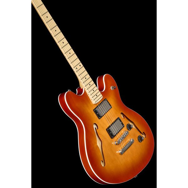 Squier Affinity Starcaster DLX SSB - Avis sur cette guitare électrique